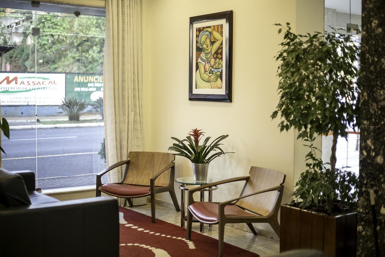 Eston Hotel 3*